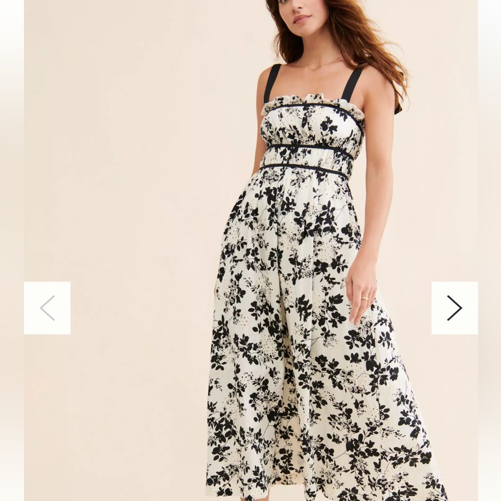 En Saison Monochrome Floral Dress